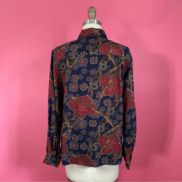 ❌SOLD❌Vintage 90s Pendleton Rayon ButtonDown Shirt Belt Buckle Straps Navy 6 - Picture 8 of 13